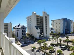 Ocean Breeze Luxury Resort Unit 4B