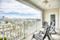 Ocean Breeze Luxury Resort Unit 4B