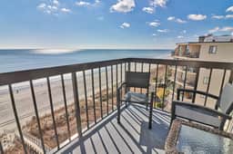 Oceanfront Waterpointe1 1007-3b/2b-Sleeps 6-Balcony-WIFI-TV-Pool-Family Friendly