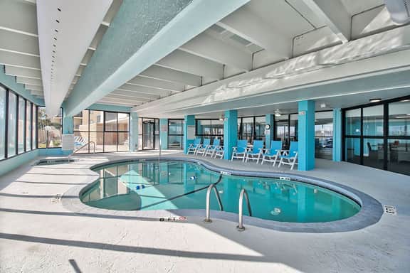 Oceanfront Waterpointe1 902-3b/2b-Sleeps 6-Balcony-WIFI-TV-Pool-Family Friendly