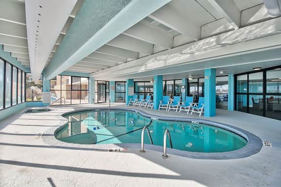 Oceanfront 4bed/3bath-Sleep 10-Pools-Free Parking-WIFI-Oceanfront Balcony